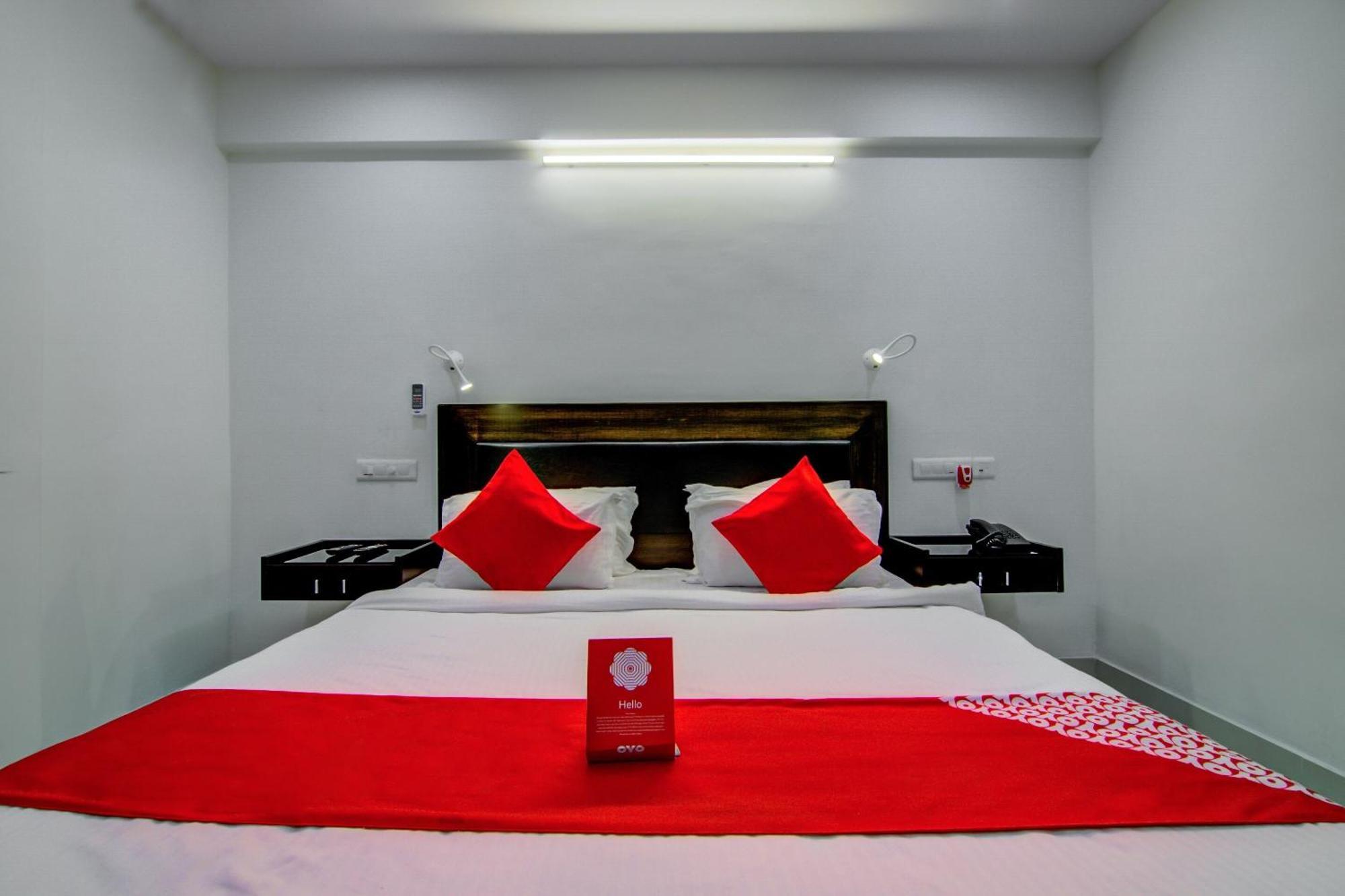 Super Collection O Ramachandra Residency Kurmannapalem Esterno foto